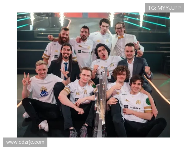 CSGO战术解析:深入探讨RNG战队的防守策略与应对技巧 CSGO战术解析:深入探讨RNG战队的防守策略与应对技巧