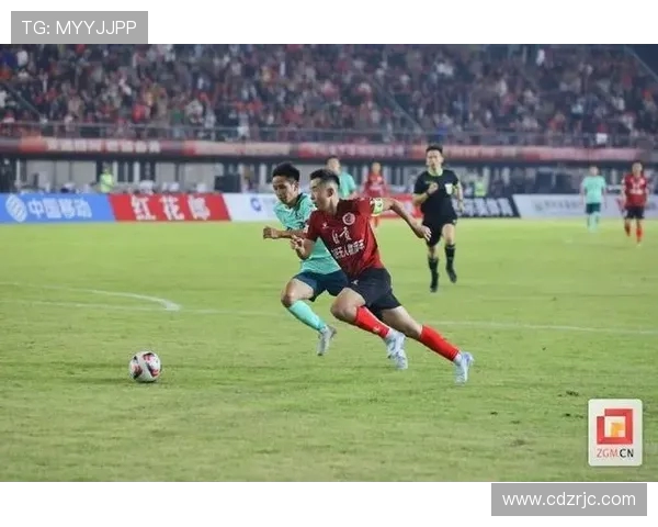 成都足球队展现卓越团队协作精神助力联赛表现提升