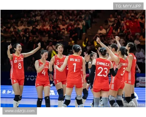 中国女排逆袭成功以3比2力克美国队晋级世界杯决赛全员拼搏展现顽强斗志